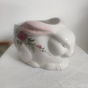 Floral White Rabbit Planter