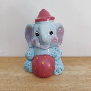 Kitsch blue elephant planter
