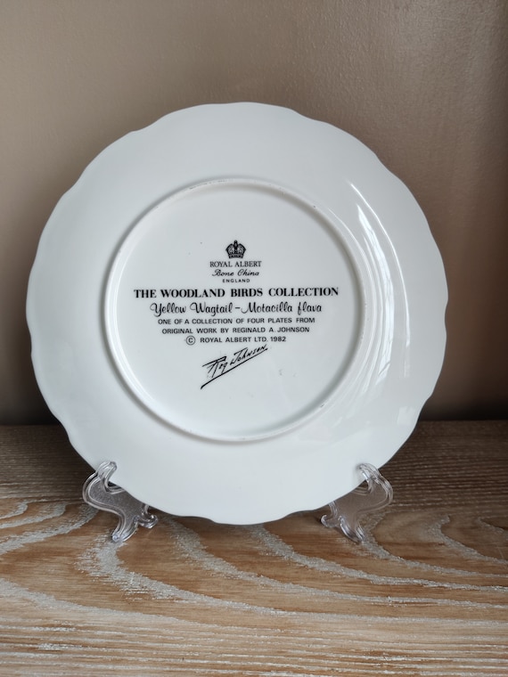 Royal Albert Woodland Birds Collectors Plate - Yellow Wagtail