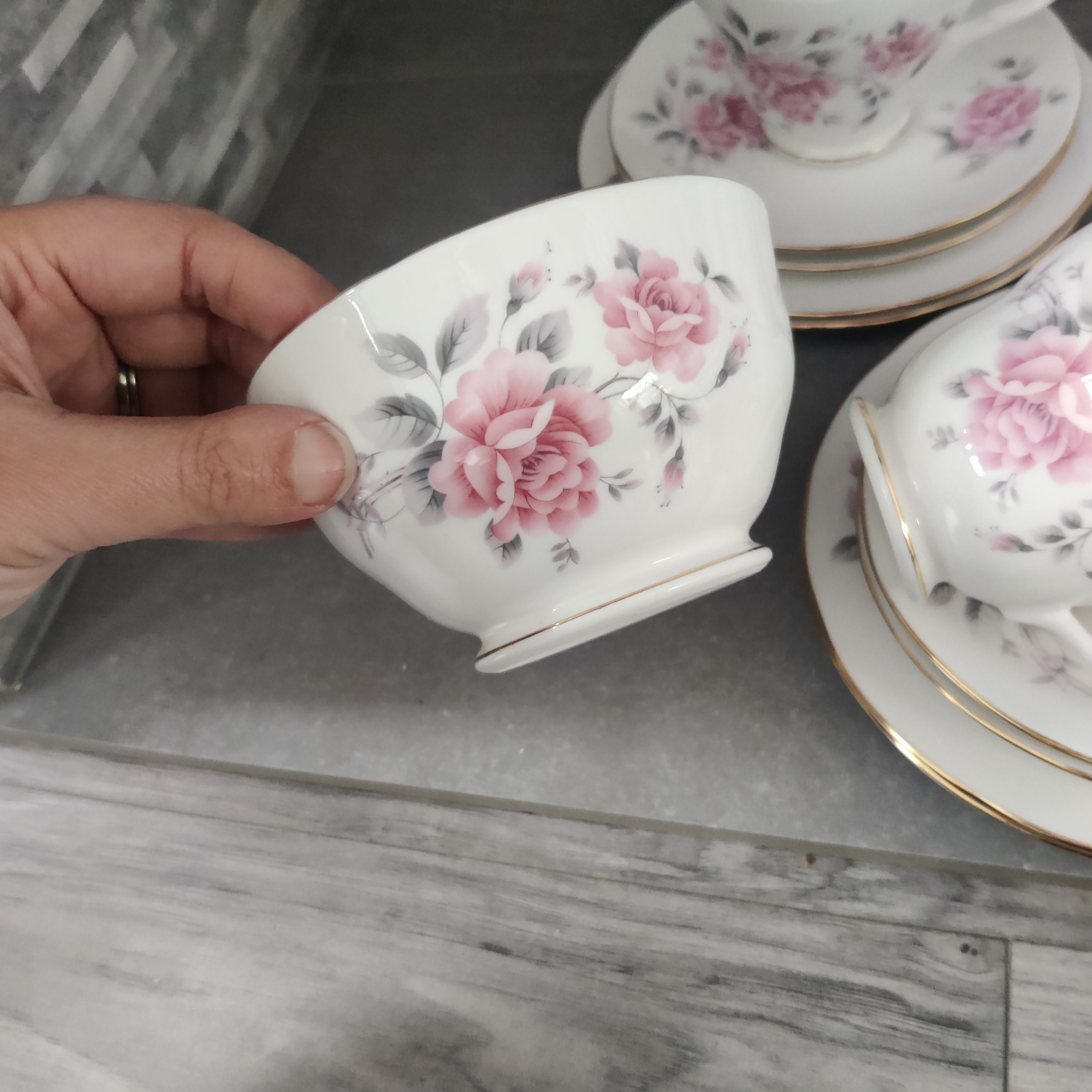 Pretty Duchess Pink Rose China Tea Set - Trio X 6, Cake Plate
