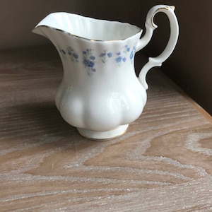 Royal Albert Vintage Milk Jug &#39;Memory Lane&#39; Made in England