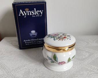 Aynsley Floral 'Pembroke' Trinket Pot with hinged lid