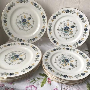 Set of Six Sutherland Dinner Plates and 6 Salad Plates
