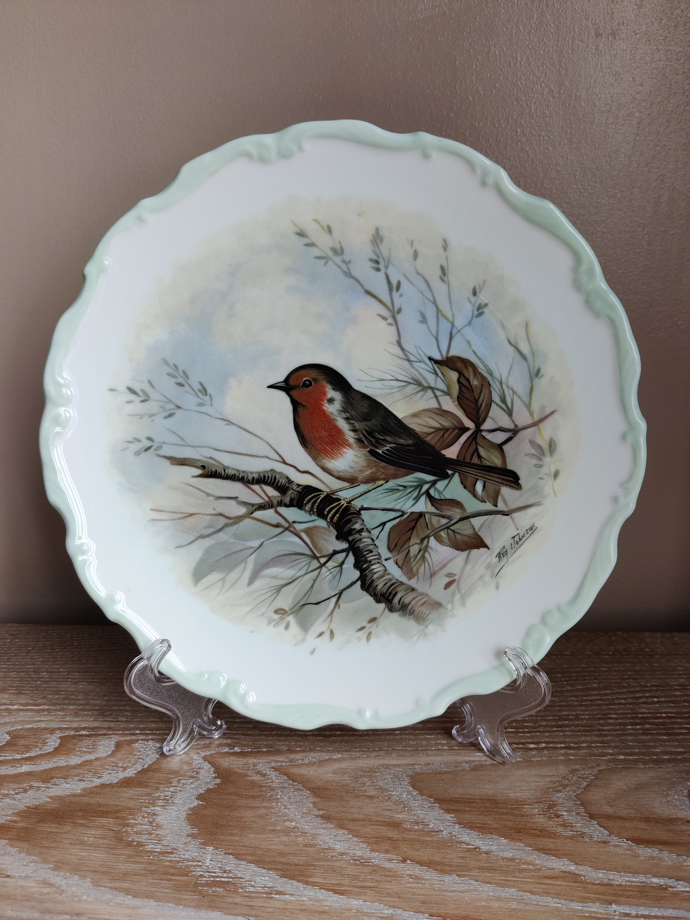Royal Albert Woodland Birds Collectors Plate - Robin, Collectible