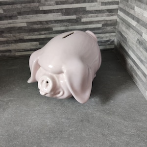 かわいいピンクの豚の貯金箱、貯金箱、貯金箱、キッチュ、レトロ