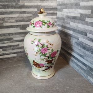 Sadler Lustreware Pink Floral Ginger Jar