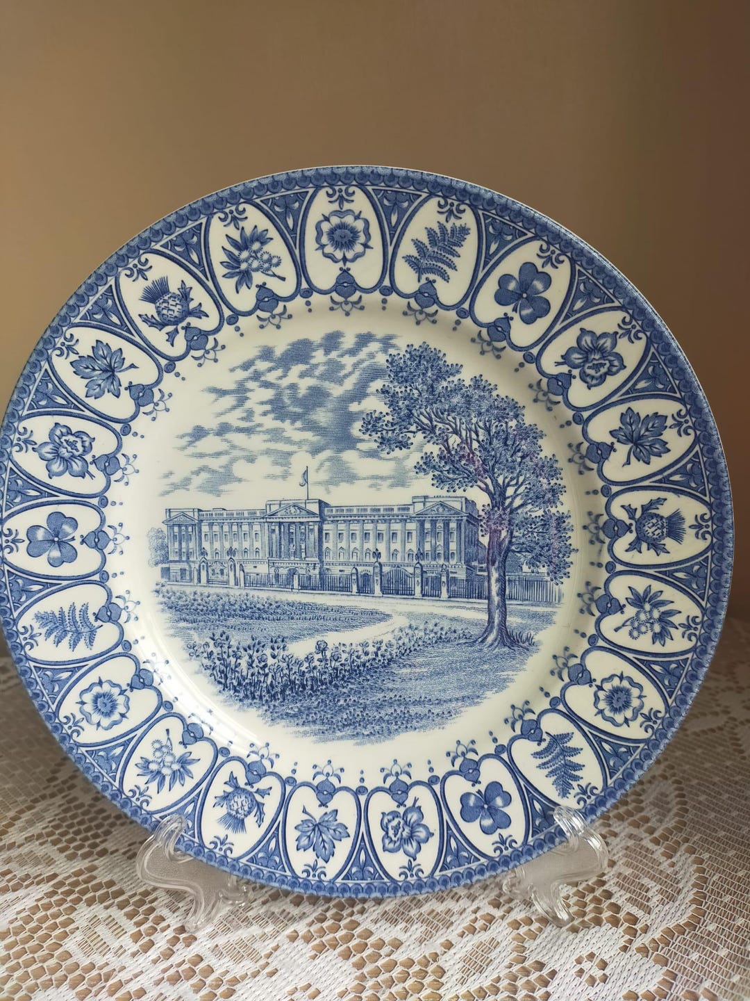 Broadhurst ヴィンテージプレート Broadhurst Ironstone Buckingham Palace Blue and White Plate - Etsy