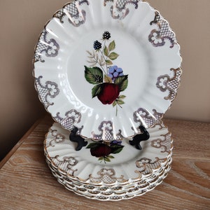 Set of Six J&G Meakin &#39;Classic White&#39; Fruit Tea Plates