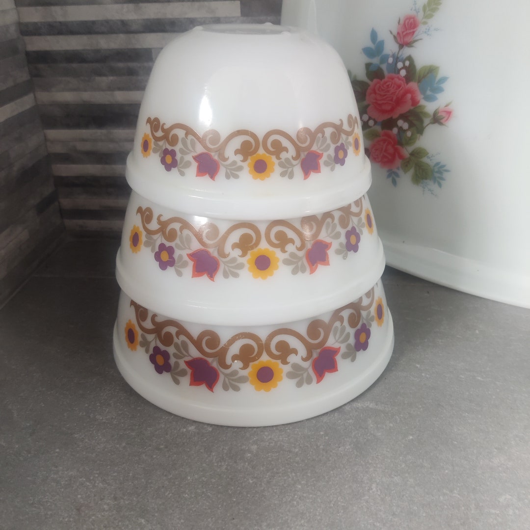 RARE JAJ Pyrex Briarwood, Mixing Bowls Set Nesting Bowls X3 Floral ...