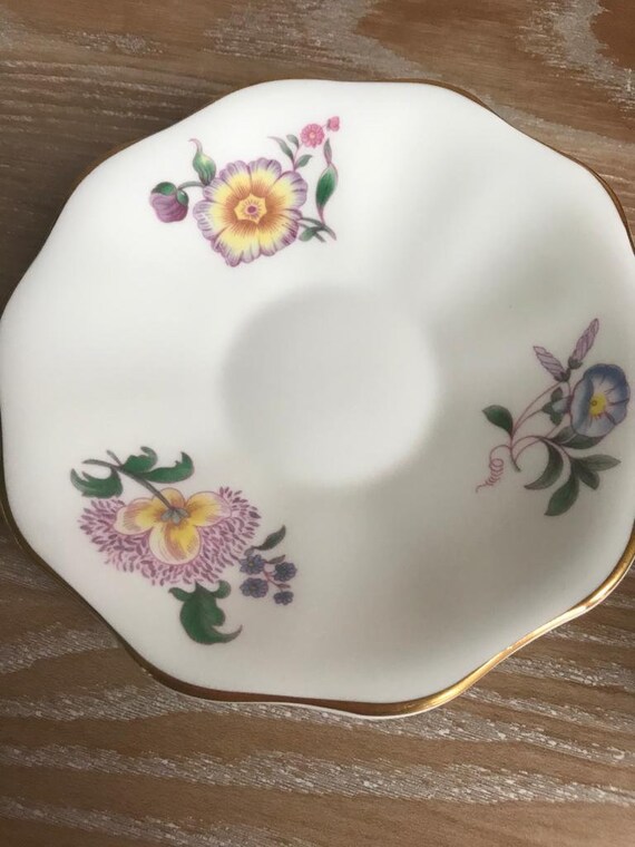 Coalport Cups and Saucers - Set of 4 - Etsy Coalport Cups and Saucers - Set of 4 - Etsy