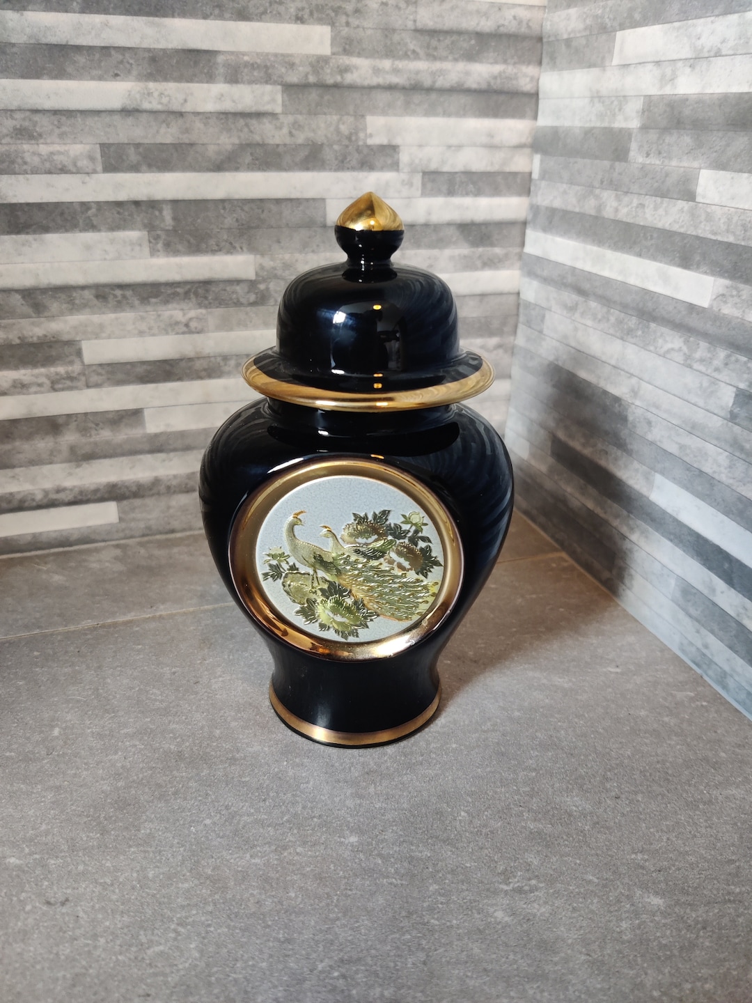 The Art of Chokin, 24K Gold Edged Ceramic Jar - Etsy The Art of Chokin, 24K Gold Edged Ceramic Jar - Etsy