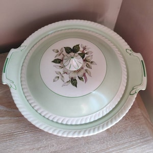 Vintage Johnson Brothers Pale Green Floral Lidded Tureen, Vintage Kitchen, Hostess Gift