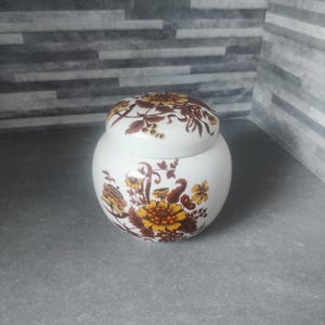 Small Sadler Floral Ginger Jar
