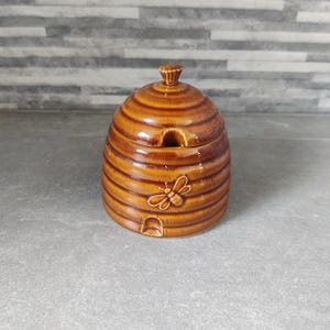 Vintage bijenkorf en bijenhoningpot, Holkham Pottery