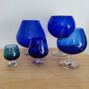 5 x Retro Blue Glass Brandy Balloon
