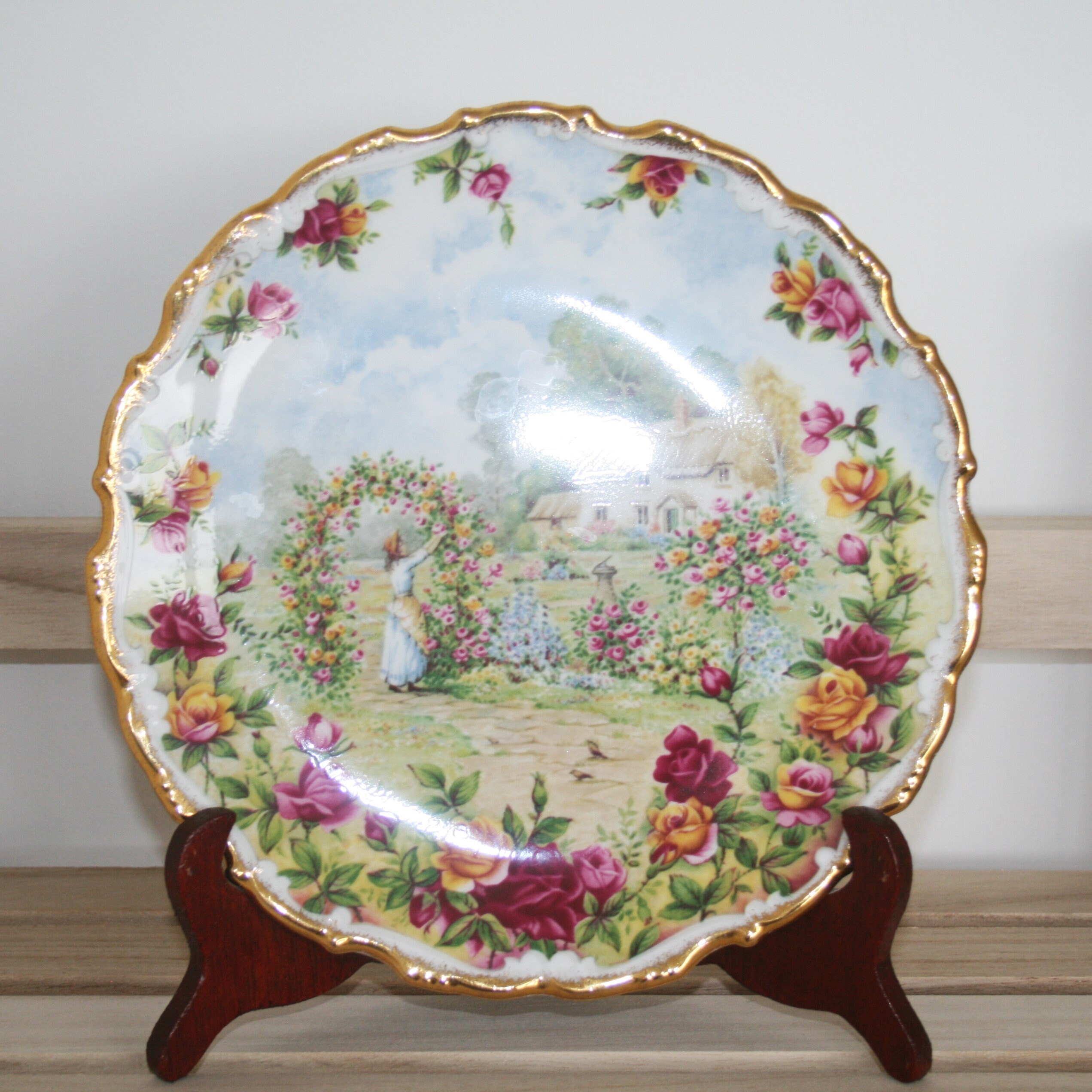 花柄オーバル皿 金縁付き ヘレンド 花柄オーバル皿 金縁付き ヘレンド 花柄