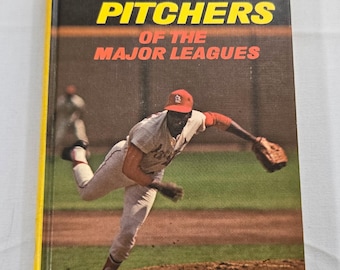 Vintage 70's Baseball Hardcover, "Star Pitchers of the Major Leagues" written by Bill Libby, with Bob Gibson on front cover, 1971.