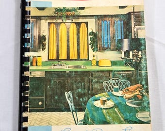 Vintage 80's Church Cookbook, "Favorite Recipes from our Best Cooks" from Trinity Lutheran Church of Robesonia, PA, 1968.