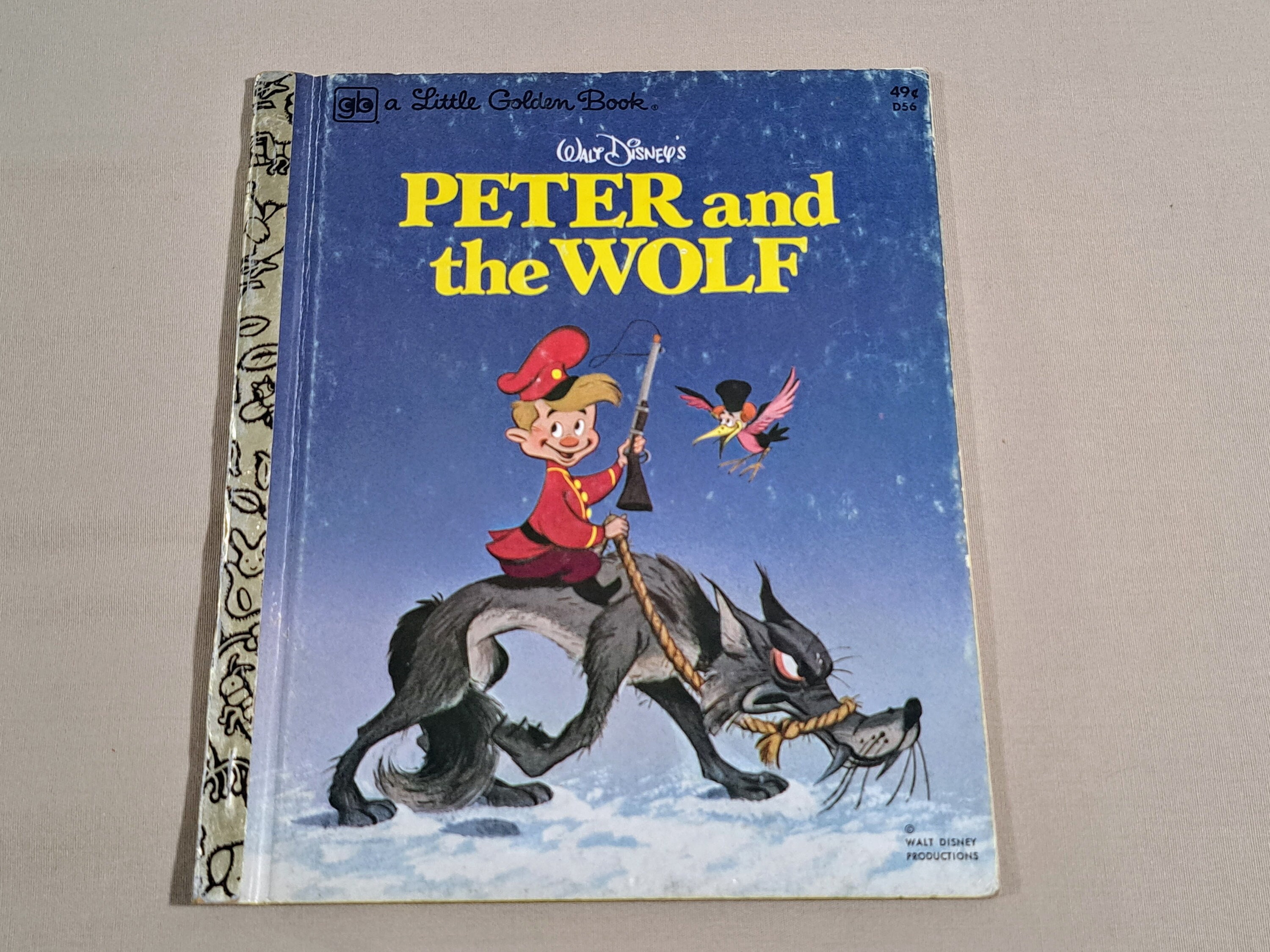 Walt Disney's Golden Book 1976 2冊セット s-l1200.jpg