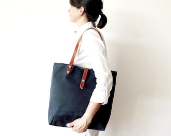 Stylish Blue Tote Bag with Pockets - Waxed Canvas and Leather, Everyday Carryall