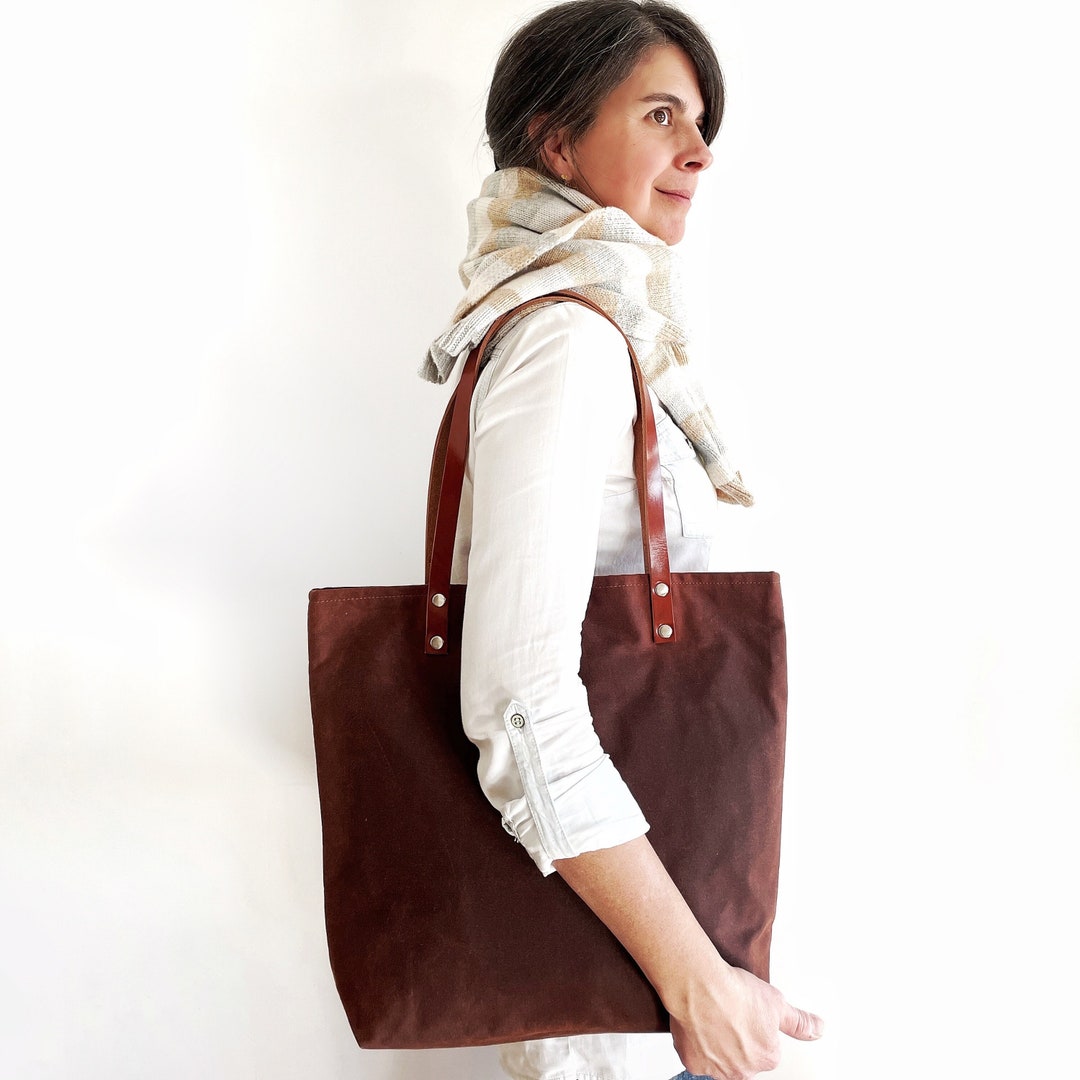 [Bucks & Leather] Waxed Leather Handbag