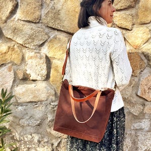 Große Laptoptasche aus gewachstem Canvas, Große Schultertasche mit Laptopfach, Umhängetasche mit Innenfach