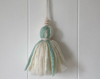 Blue Ocean Tassel