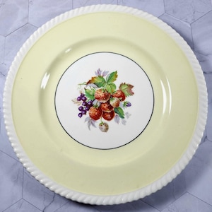 Plato vintage de porcelana Johnson Brothers: diseño californiano con diseño de frutas