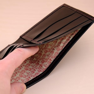 Build Along Leather Pattern 8: Enhanced Coin and Card Wallets image 4