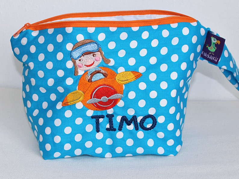 Small cosmetic bag or diaper bag Blau mit Punkten