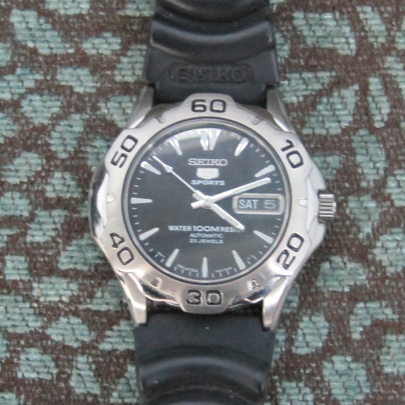 Vintage Gents Seiko Auto Date day Stainless Steel Wrist Watch