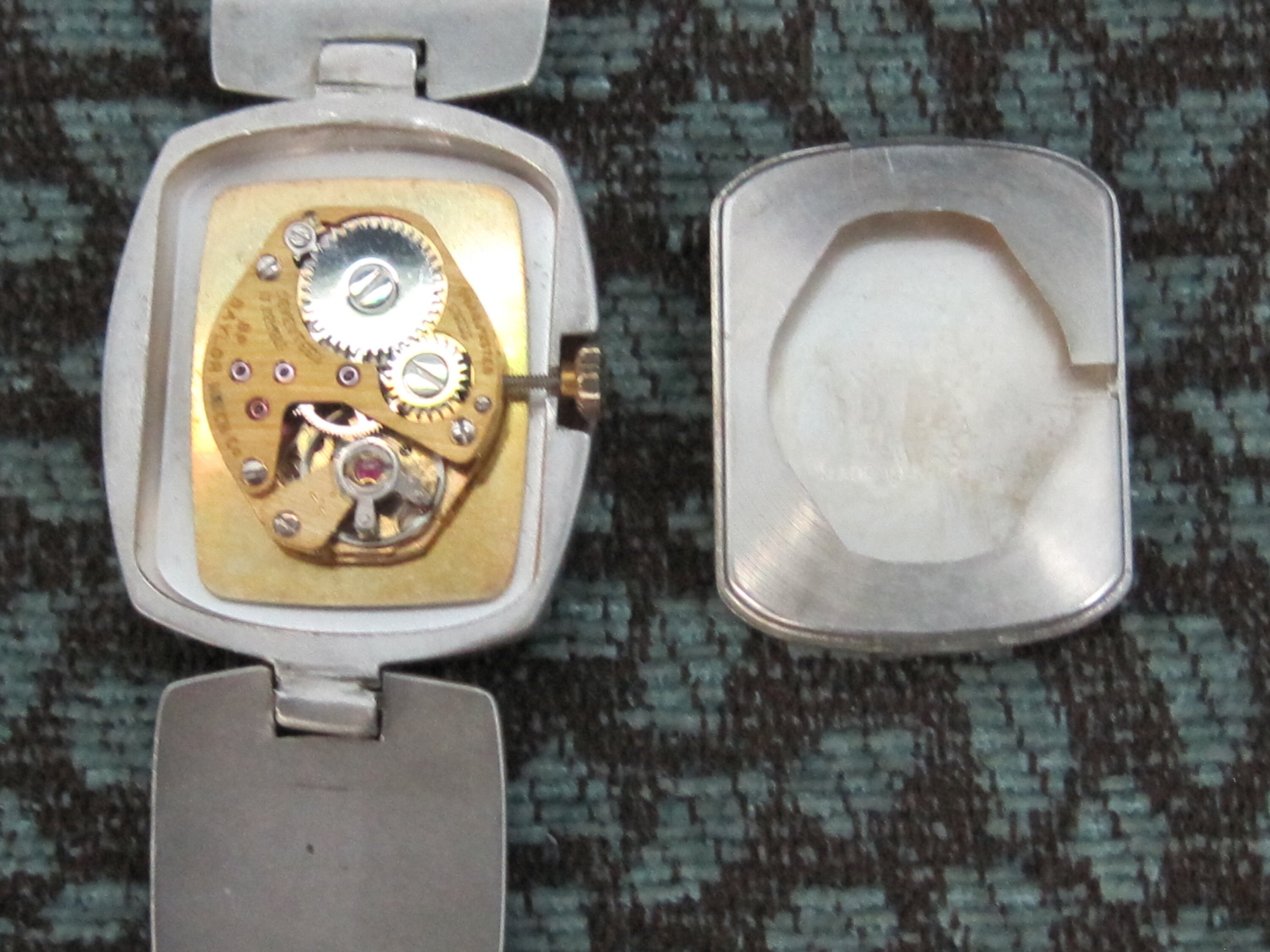 A Beautiful Ladies Vintage Baylor 1960