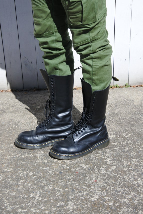 doc martens combat