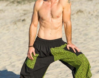 Grün und Schwarz bedruckte Shorts, Samurai Hose, Yoga Hose, Herren Yoga Kleidung, Meditationshose, Strand Shorts, Beach Wear Boho Shorts