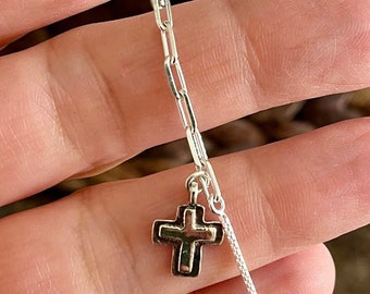 Bracelet à breloques croix en argent, bijoux de foi bohème en argent, bracelet de protection, bijoux religieux, bracelet réglable, cadeau de confirmation pour elle