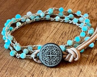 Bijoux au crochet, bracelet multi-tours, bijoux bohèmes, bracelet bohème de plage, bijoux bohèmes, bracelet de pierres précieuses bleu aqua, bijoux faits main, wraps bohèmes