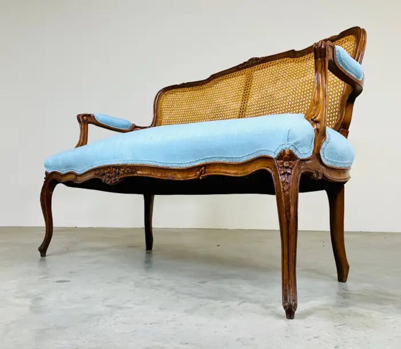 19th Century Hand Carved Walnut Louis XV Settee or Bench with Silk Upholstery image 10
