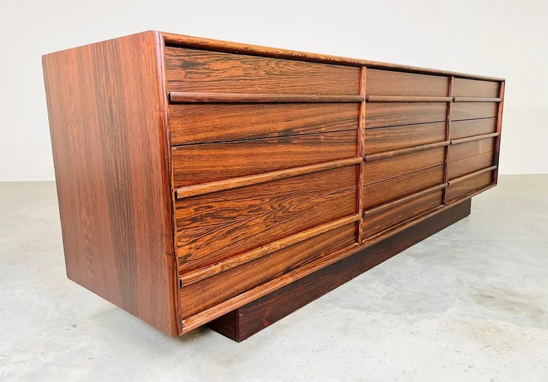 Mid-Century Brazilian Rosewood Triple Dresser After Arne Vodder image 6