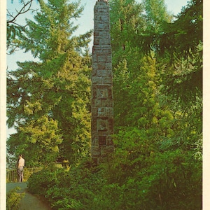 Oregon: vintage ansichtkaart met het heiligdom van Maria in het heiligdom van onze droevige moeder, Portland Oregon. Deze Portland-kaart is van omstreeks 1960.