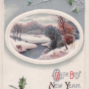 Ano Novo: Cartão postal antigo de Ano Novo em relevo – Cena serena de inverno e design de azevinho (início dos anos 1900)