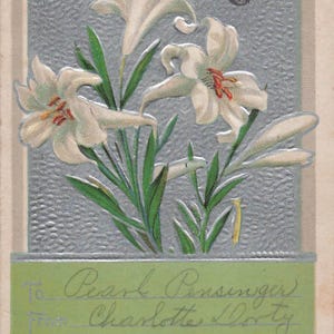 Tarjeta Postal Vintage de Pascua - Lirios de Pascua en Relieve con Mensaje Escrito a Mano, Principios de 1900