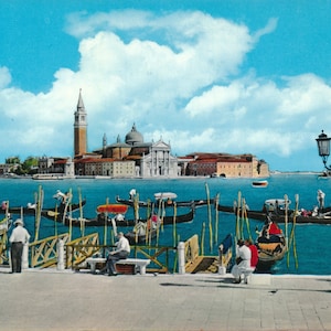 Welt: Vintage Venedig Italien Postkarte - St. George Island - Gondeln - Unbenutztes Kodak Ektachrome