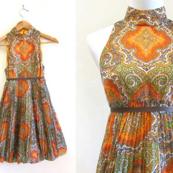 Elegant 1960s Howard Hirsh Couture Mod Retro Paisley Mock Neck Bubble Dress w Belt - Small Medium