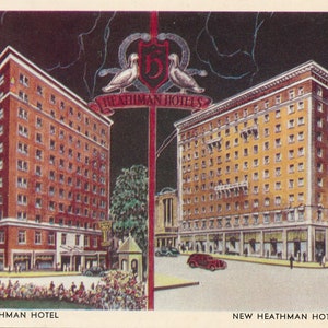 Oregon: Antike Postkarte des Heathman Hotel in Portland, Oregon. Diese Portland Oregon Postkarte ist circa 1930.