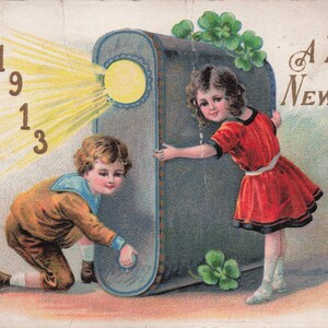 Neujahr: Antike 1913 Neujahr Postkarte mit Kindern und Kleeblatt - Vintage Sammlerstück