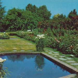 Oregon: Cartão postal antigo dos Jardins Lambert, no sudeste de Portland, Oregon. Este cartão postal de Portland, Oregon, é da década de 1950.