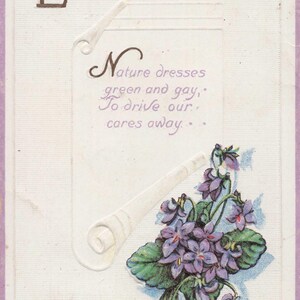 Antike Osterpostkarte von 1917 – Friedliche Ostern mit Veilchen & geprägtem Design