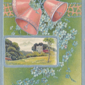 Ostern: Antike 'Ostergruß' Postkarte mit rosa Glöckchen und Landschaftsvignette, um 1900