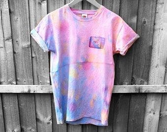 Front Lawn Utopia Unisex M Tie Dye Tee