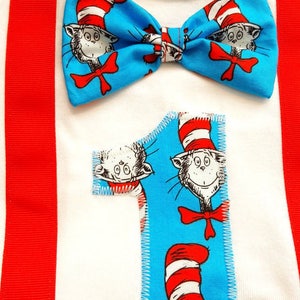 Dr. Suess / Boy SMASH  CAKE /Little Man / Firts Birthday / Photo Prop / Shower Gift / Picture Perfect      / Crochet Hat